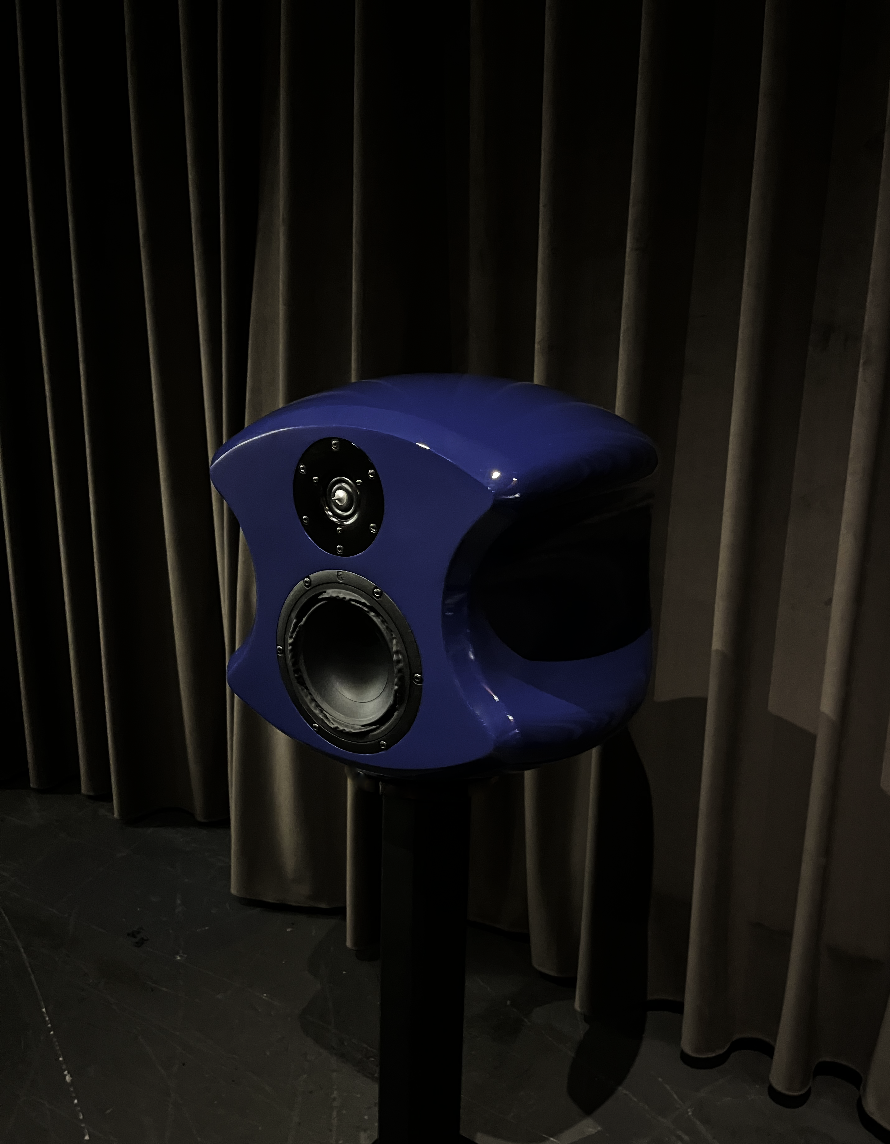 Studio Speaker